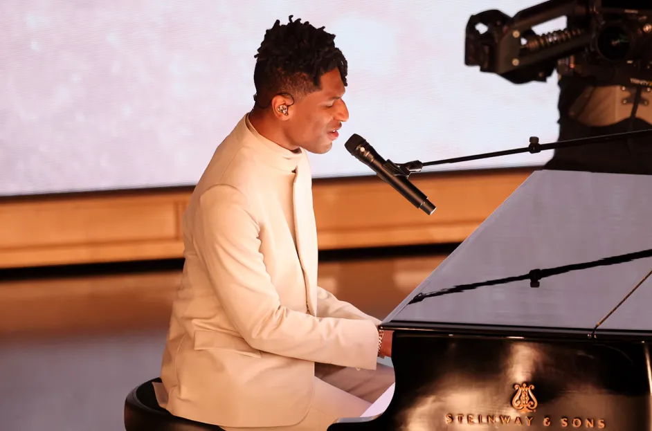 The 2024 Oscars Performance Ranking: From Standing Ovations to Standing Oopsies 7 4 5 2026 Entertainment News The 2024 Oscars Performance Ranking